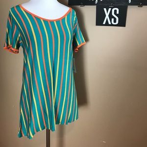 Adorable Lularoe Classic T